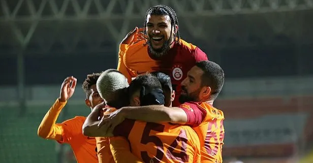 Galatasaray 1 ayda Aslan gibi döndü