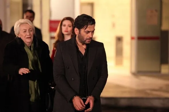 Eşkıya Dünyaya Hükümdar (EDHO) ne zaman başlayacak? Eşkıya Dünyaya Hükümdar Olmaz 122. bölüm bu hafta yayınlanacak mı?-4