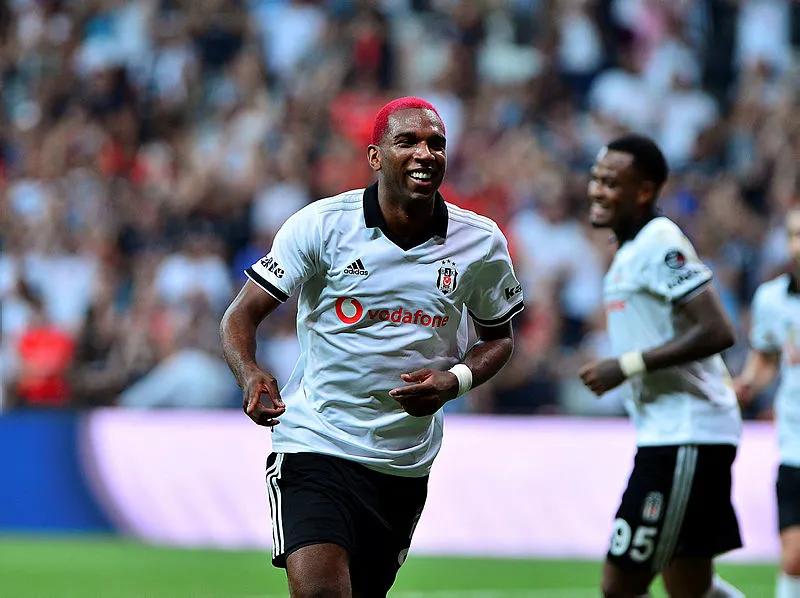 Ryan Babel Beşiktaş'ın tarihine geçti! - 5