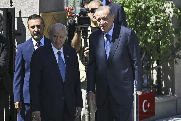Başkan Erdoğan ile MHP lideri Devlet Bahçeli'den sürpriz görüşme!-3