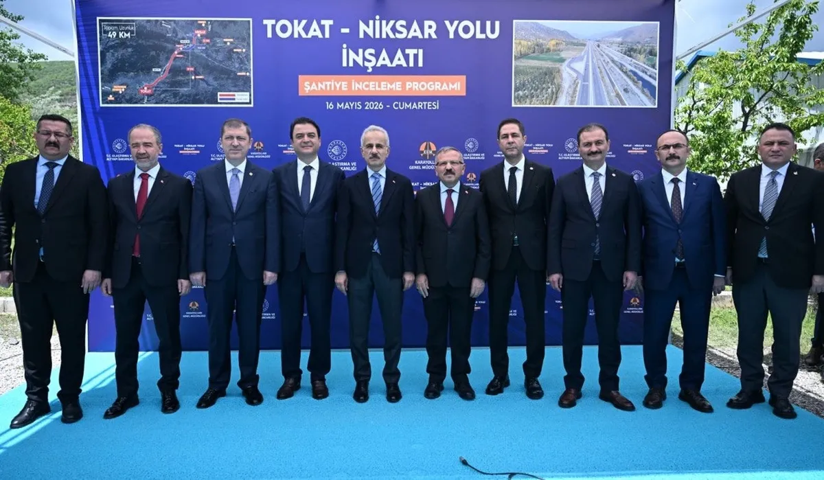tokatta-ulasim-hamlesi-hizli-tren-ile-40-dakikalik-yol-25-dakikaya-dusecek-1778929621501.jpg Tokat-Niksar yolunda yıllık 1,5 milyar lira tasarruf: 40 dakikadan 25 dakikaya düşüyor-4