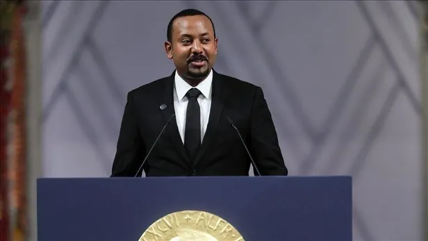 baskan-erdogan-gurcistan-basbakani-garibasvili-ve-etiyopya-basbakani-abiy-ahmed-ile-gorustu-1627843100761.jpeg