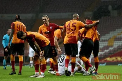 Galatasaray’da transfer krizi: Planlar suya düştü...