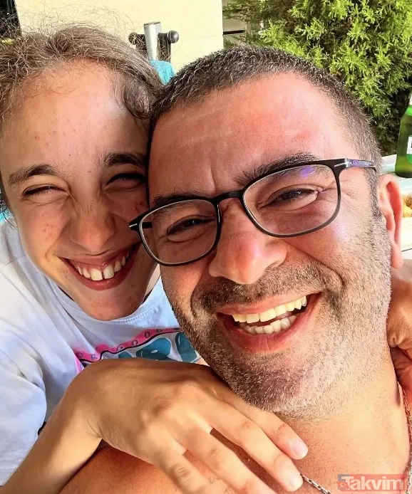 Ceyda Düvenci ile boşandıktan sonra ilk kez bir araya geldi! Bülent Şakrak'tan Melisa ile eğlenceli pozlar... - 7