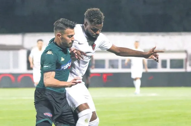 Boupendza Al Arabi’ye transfer oldu