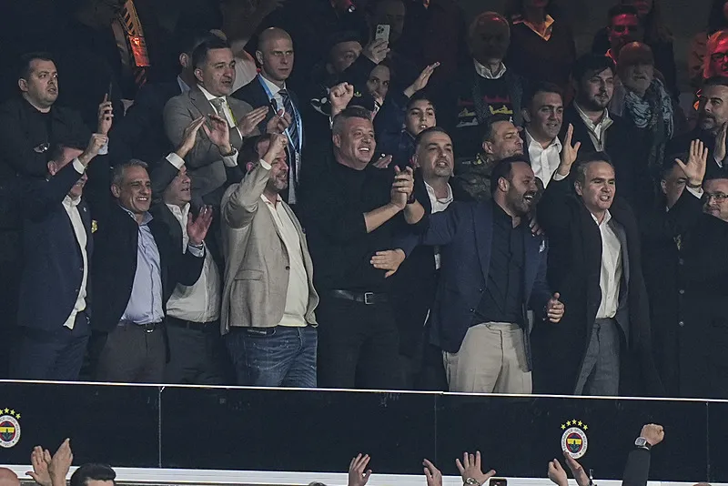 Fenerbahçe'den Loïs Openda harekatı! Forvet için ilk transfer o olacak - 8