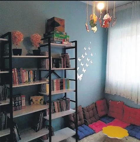 Ebru Şahin'i sevindiren jest: Kütüphaneye adı verildi-2