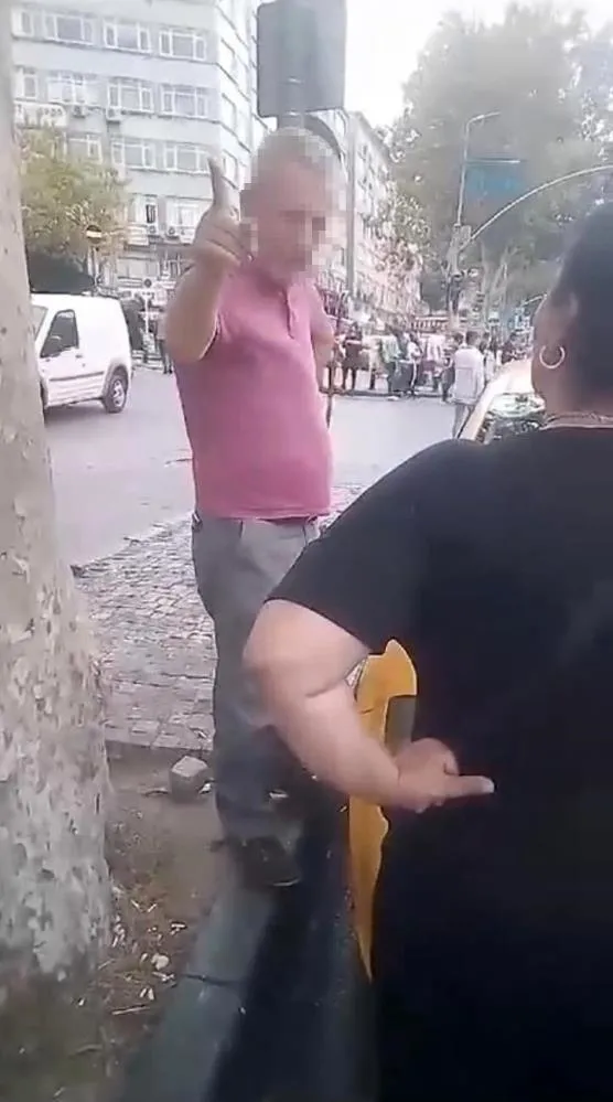 1691998468782.jpeg Turist bekleyen taksicilere para cezası ve trafikten men-2