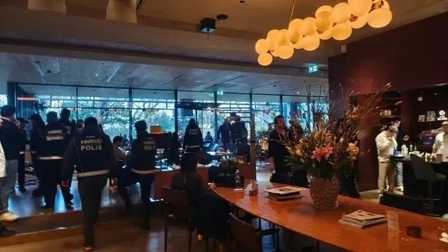 menderes-utkunun-whatsapp-mesajlari-cozuldu-clubhouse-uyeligine-fistik-gibi-kiz-kriteri-1771364435793.jpeg Menderes Utku'nun WhatsApp mesajları ortaya çıktı: "Baştan atsana fıstık gibi kız"-5