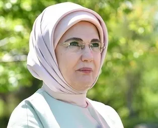 Emine Erdoğan'dan 30 Haziran Koruyucu Aile Günü paylaşımı! 9 bin 206 çocuğumuz, koruyucu ailesinin yanında, yarınlara daha umutlu bakıyor