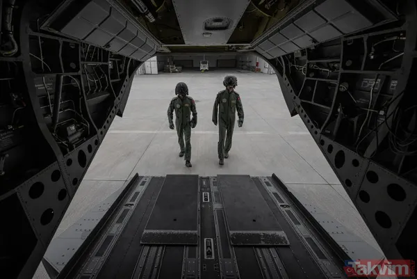 TSK'nın uçan kalesi CH-47 Chinook! Dünyanın en güçlü hava kuvvetleri 2024 güncel liste... Türkiye kaçıncı sırada? - 15