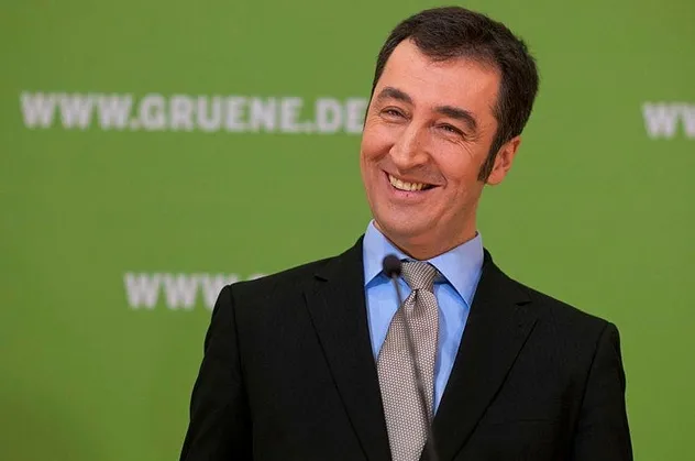 Türkiye düşmanı Cem Özdemir'e koronavirüs şoku