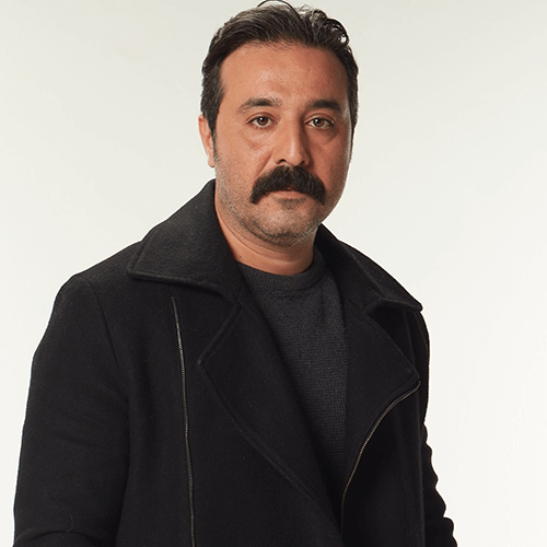 1618202647726.png Mustafa Üstündağ kimdir, kaç yaşında? Oyuncu Mustafa Üstündağ kaç yaşında? Kavga olayı nedir?-4