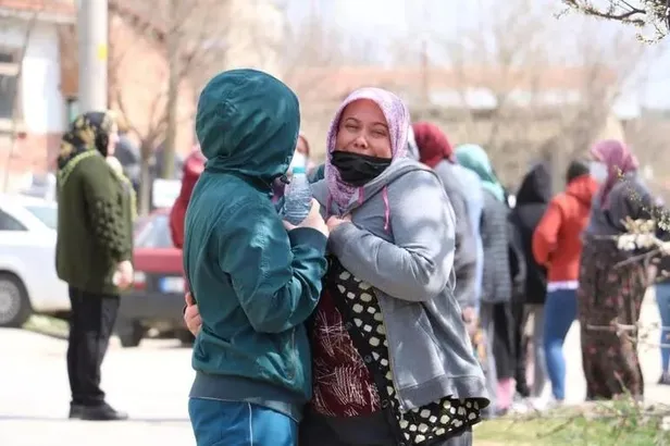 Edirne'de 4 kişinin öldürüldüğü olayda 1 kişi tutuklandı! Cenazede gözyaşları sel oldu-2