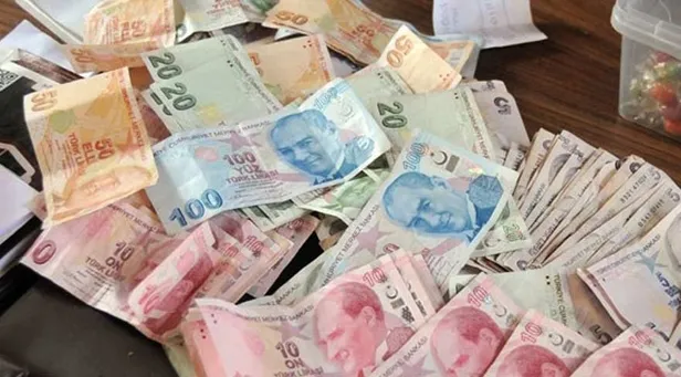 Altınlar ve nakit para yok artık dedirtti! Üzerinden öyle şeyler çıktı ki... Akıllara durgunluk veren olay İzmir'de yaşandı!-6