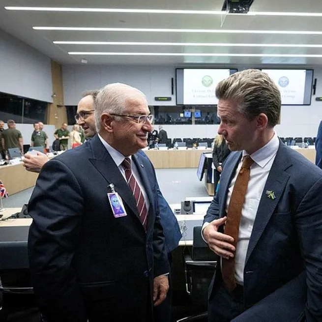 Milli Savunma Bakanı Yaşar Gülerden İsveçe NATO konusunda taahhüt şartı!