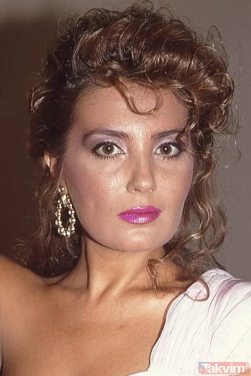 Kendisinden de ünlü! Orta Direk Şaban’ın yıldızı Bahar Öztan’ın kardeşi de Yeşilçam güzeli çıktı! Meğer o da Kemal Sunal’la oynamış... - 2