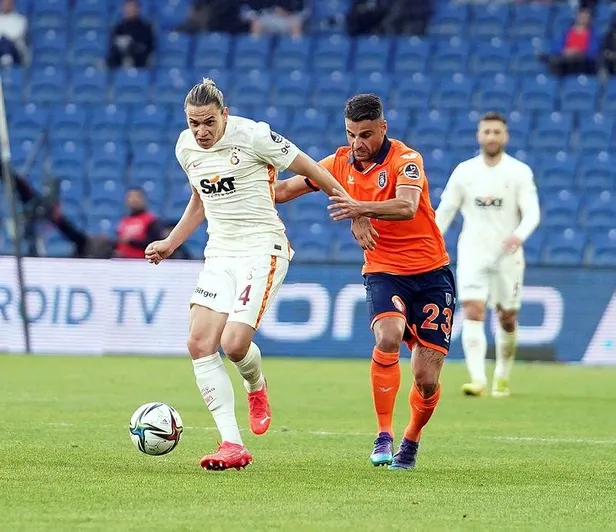 basaksehirde-sessiz-aksam-basaksehir-0-0-galatasaray-mac-sonucu-ozet-1651947059933.jpeg Başakşehir'de sessiz akşam! (Başakşehir 0-0 Galatasaray | MAÇ SONUCU ÖZET)-6