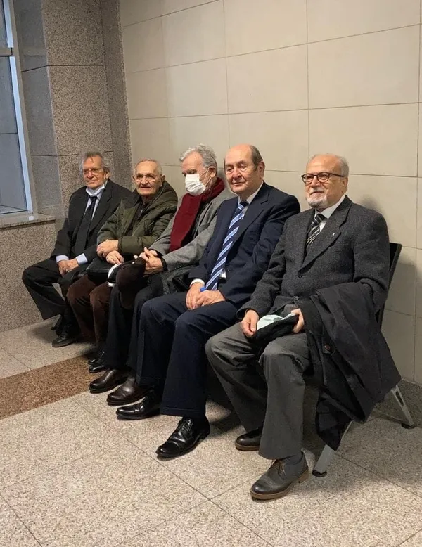 darbe-sevdalisi-emekli-amiraller-ifade-verdi-montro-icin-rusya-ukrayna-savasi-savunmasi-1646649046805.jpg Darbe sevdalısı emekli amiraller ifade verdi! Eski Deniz Kuvvetleri Komutanı Eşref Uğur Yiğit'ten Rusya Ukrayna savaşı savunması-3