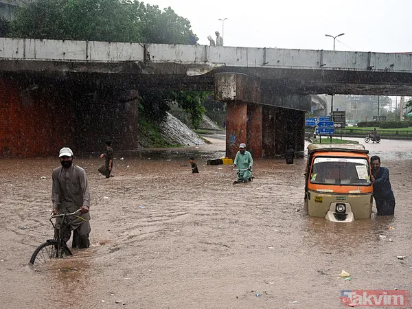 Pakistan’ı muson yağmurları vurdu! Ani sellerde 14 kişi öldü: Yetkililerden kritik uyarı - 8