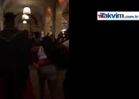İki ünlü şarkıcı kavga etti!