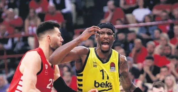 Pire’de zafer gecesi: Fenerbahçe İstanbul’a avantajlı dönüyor