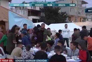 Depremzedeler için MinikaGO çadırlarında iftar