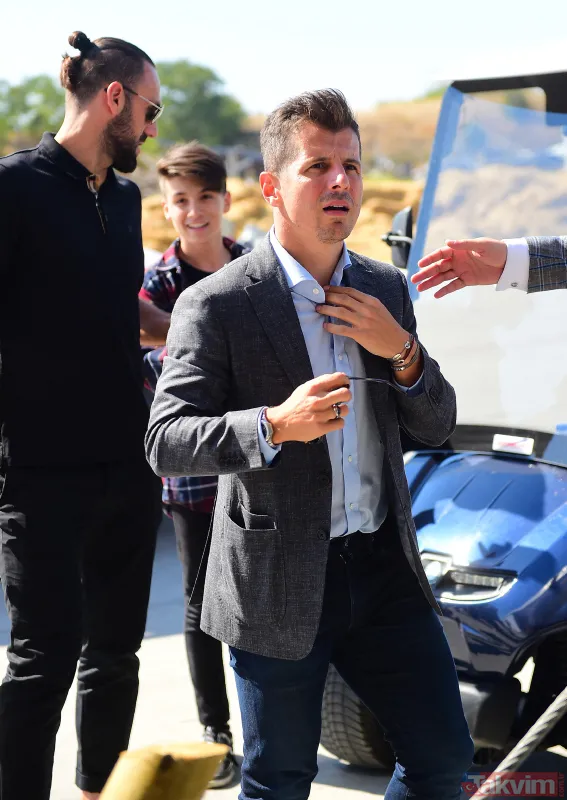 Fenerbahçe ve Milli Takımımızın kaptanı Emre Belözoğlu: Her Türk vatandaşı Barış Pınarı Harekatı'nı desteklemeli - 6