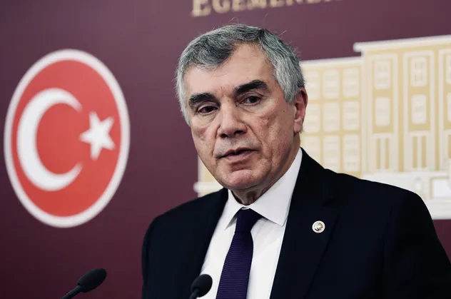 CHP'li Çeviköz terör örgütü PYD'yi aklamaya çalıştı