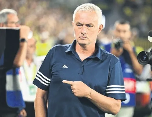 Mourinho Benfica yolunda