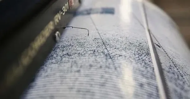 AFAD duyurdu: Marmara 4.1'le sallandı! Sarsıntı büyük İstanbul depremini tetikler mi? Uzman isim A Haber ekranlarında açıkladı