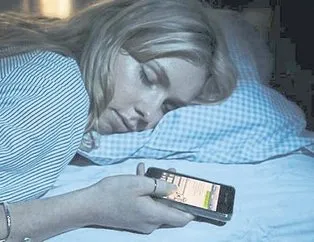 Telefonu yataktan atın!