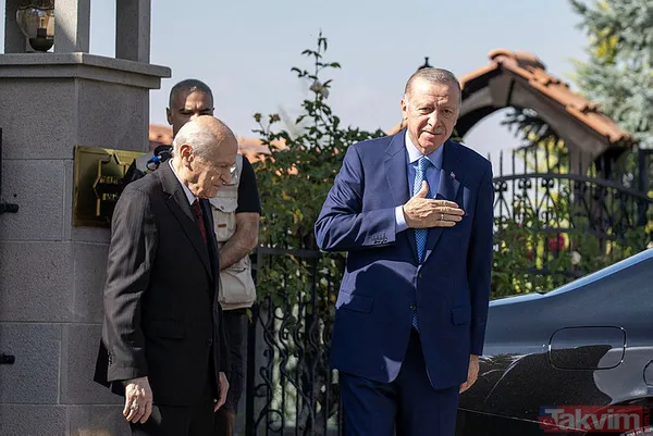 Bahçeli el uzattı CHP ayağa kalktı PKK zıpladı! Elebaşı Bese Hozat "Normalleşme İmralı'dan başlar" deyip İsrail'i övdü: Küstah sözler - 4