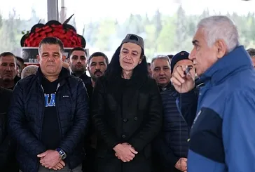 En yakını Adana’da toprağa verildi