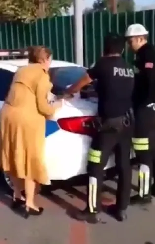 İstanbul'da trafik cezası kesilen kadının çığlıkları sosyal medyayı salladı