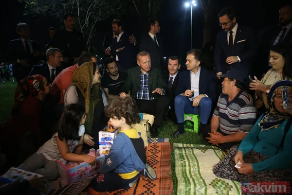 Başkan Erdoğan sahilde iftar saatini bekleyen vatandaşlarla buluştu - 22