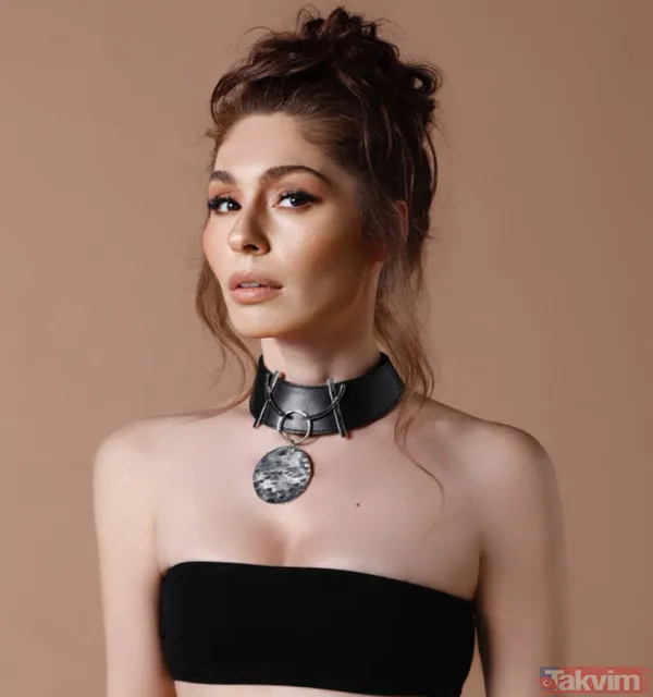 Emel Müftüoğlu'nun kızı da ünlü çıktı gören duyan inanamadı! Annesinin izinden giden Çağrı güzelliğiyle mest etti - 21