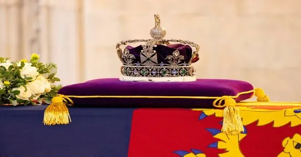 Paha biçilemez bir kraliyet mücevheri: İşte kraliçenin meşhur tacının özellikleri
