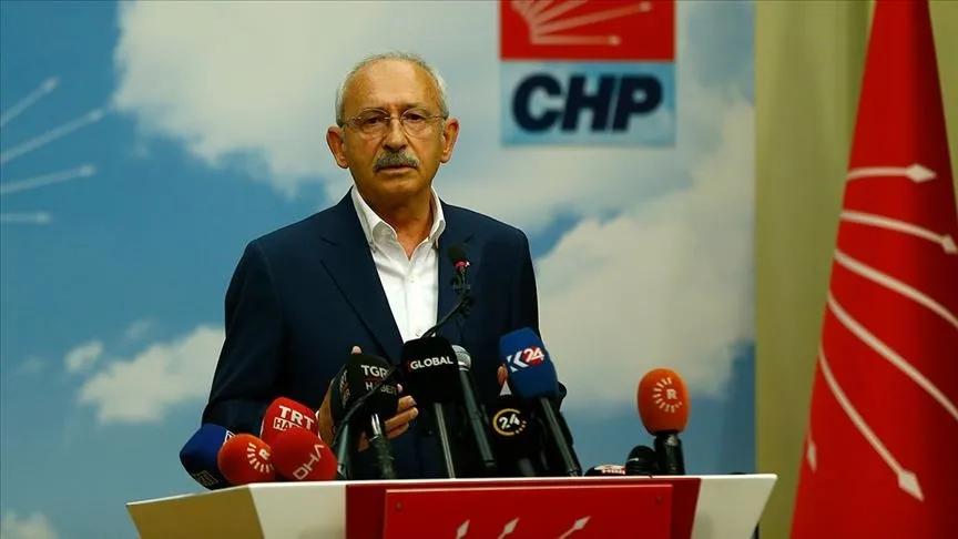 chpde-feto-alarmi-kilicdaroglundan-belediyelere-ic-denetim-talimati-1780430637616.jpeg Kılıçdaroğlu’nun ilk MYK’sından FETÖ ve yolsuzluk denetimi çıktı: CHP’li belediyeler tek tek incelenecek-7