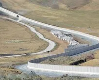 Afganlara karşı sınır duvarı