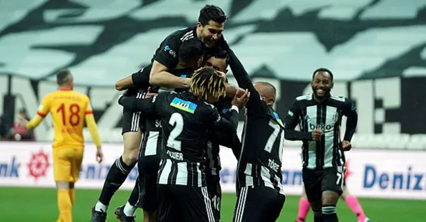 Beşiktaş'ta gözler sakatlarda! İşte Atiba ve Larin'de son durum