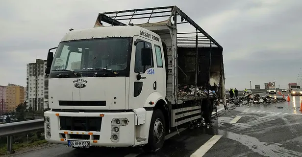 Kuzey Marmara Otoyolu'nda kargo kamyonu yanarak küle döndü