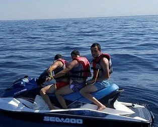 Jet ski ile gezmeyi çok seviyoruz