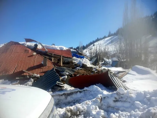 Dünyanın yerinden oynadığı gün! Uluslararası uzmanlardan 'asrın felaketi' için çarpıcı analiz: 300 kilometre boyunca kırıldı-19