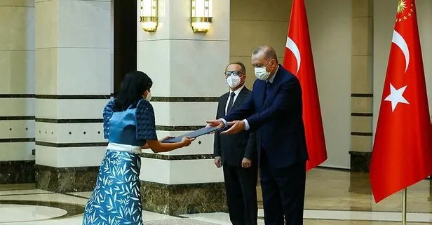 Büyükelçilerden Başkan Erdoğan’a güven mektubu