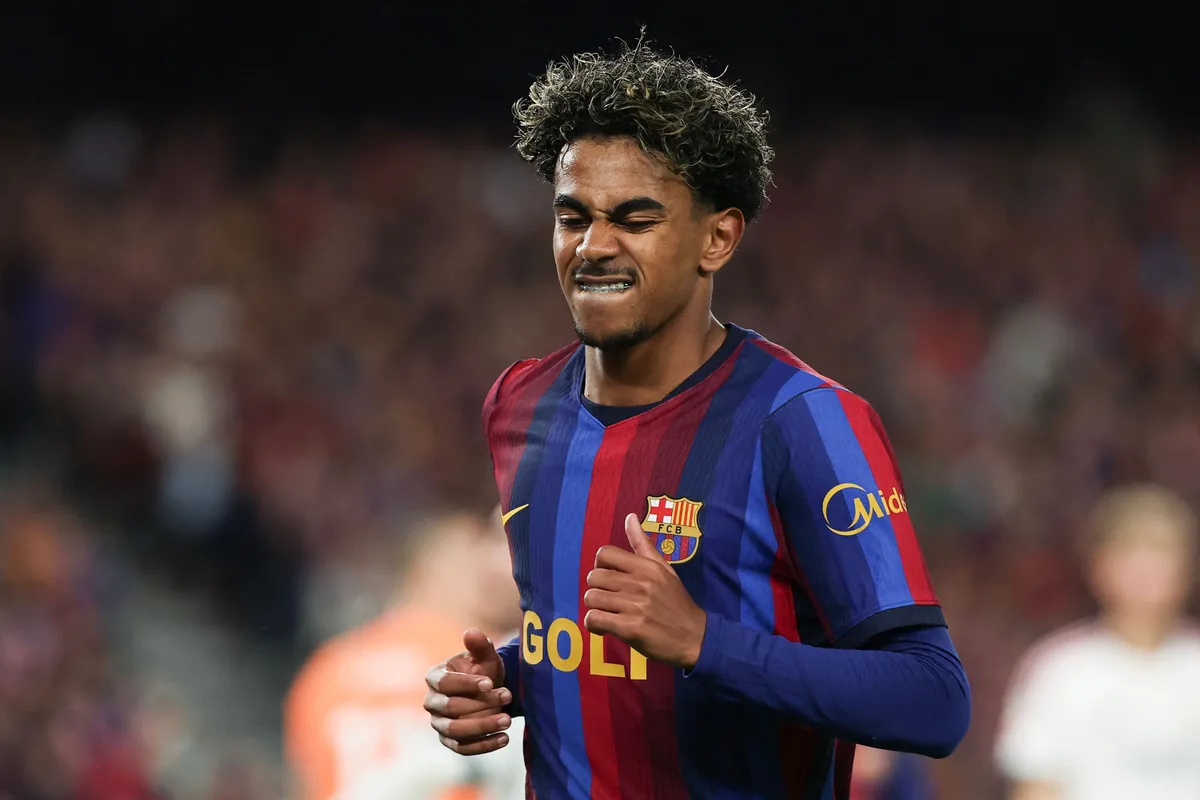Ballon d'Or 2026 ödülleri sahiplerini buluyor! Kadınlarda ve erkeklerde 30 aday-2