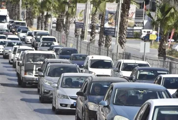 Tatilciler Bodrum’a akın etti! Son 24 saatte 15 bin araç!