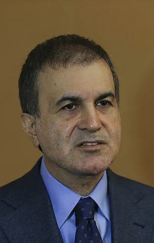 İYİ Partili Lütfü Türkkan'ın skandal paylaşımına Ömer Çelik'ten yanıt: Gazi Meclis, şehit anne ve babalarının mekanıdır