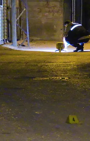 Adana'da hareketli gece! Silahlar patladı: 4 yaralı