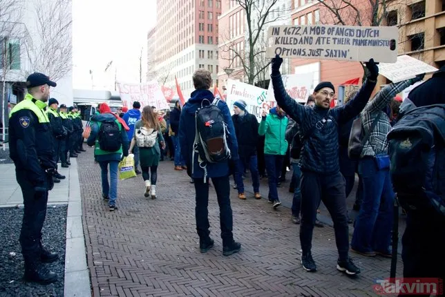 Hollanda'da hükümet karşıtı protesto